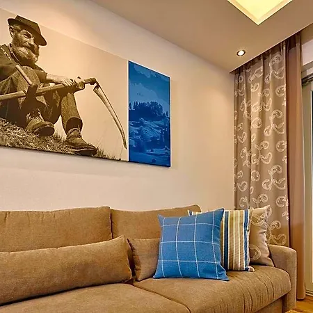 מלון A-vita Viktoria & A-vita Living Luxury